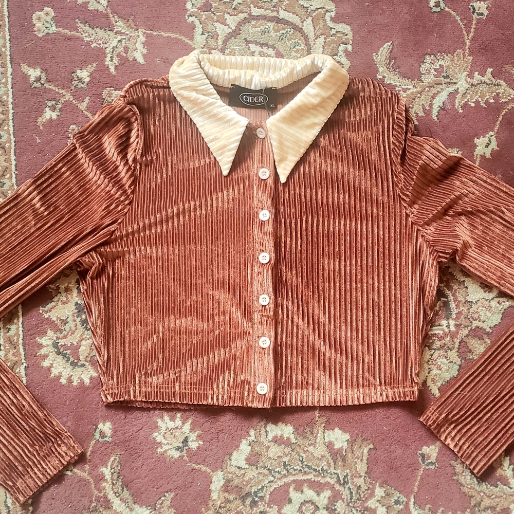 NWT Corduroy Crop Top, size XL